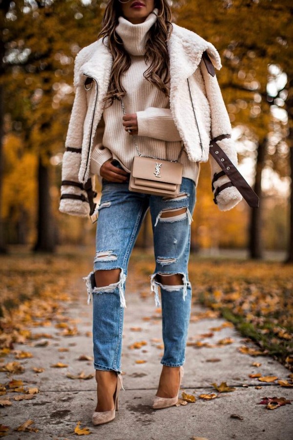Женские джинсы осень-зима 2024-2025: какими будут самые модные джинсы сезона?